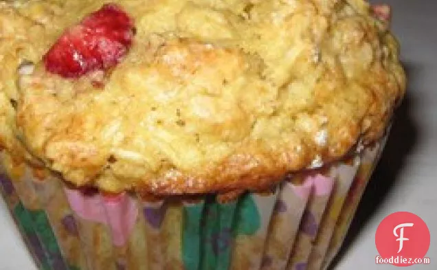 Strawberry Oat Muffins