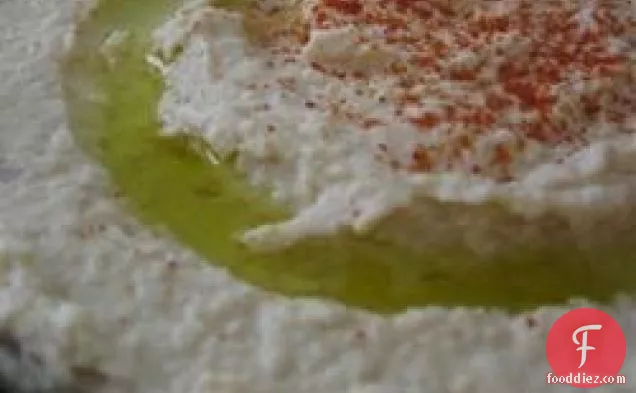 Authentic Middle Eastern Hummus (Chummus)