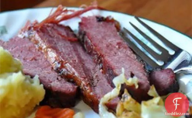 ब्रेज़्ड कॉर्न बीफ़ ब्रिस्केट