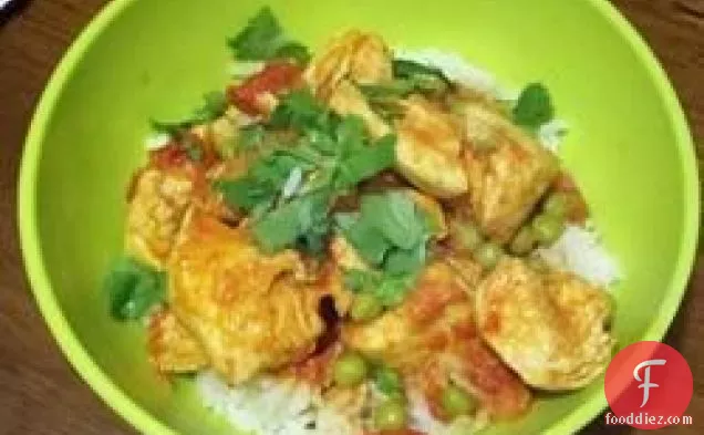 East Indian Chicken with Tomato, Peas, and Cilantro
