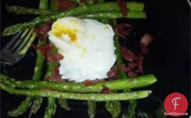 Roasted Asparagus with Prosciutto & Poached Egg
