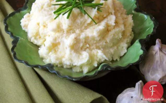 Simply the Best Garlic Mashed Potatoes