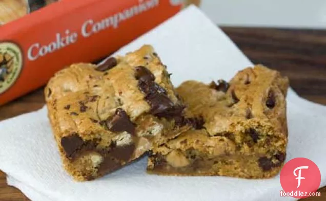 Chocolate & Peanut Butter Chip Cookie Bars