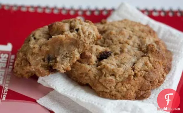 Big Fat Oatmeal Raisin Cookies