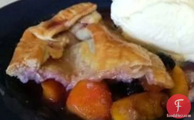 Little Ann's Peach and Blueberry Pie