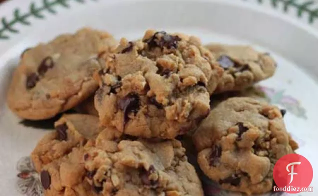 White Whole Wheat Flour Peanut Butter Chocolate Chip Cookies
