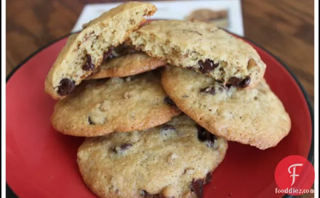 Chocolate Chip Cookies with Whole Grain Flour, Bran and Flavor!