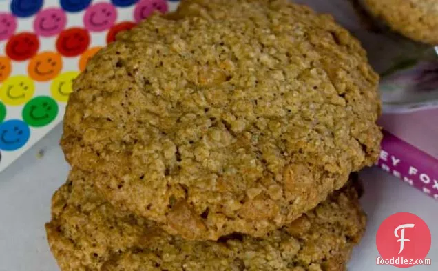 Alice’s Tea Cup Rooibos Oatmeal Butterscotch Chip Cookies