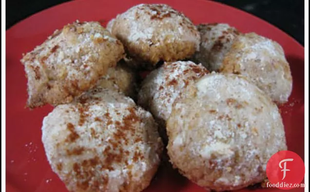 Cinnamon Snowballs (with Cake Flour and Corn Flakes, Wow!)
