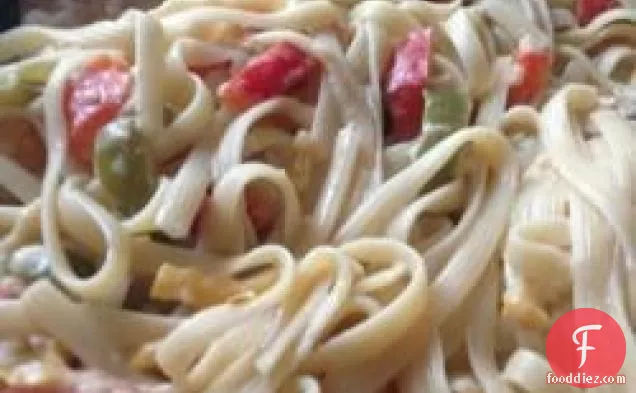 Fettuccine with Sweet-Pepper Cayenne Sauce