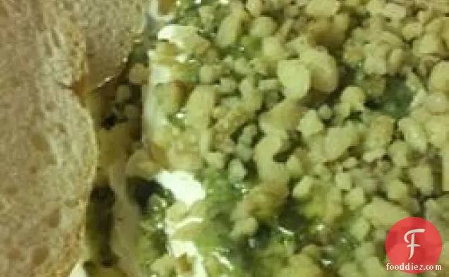 धारीदार पेस्टो डुबकी
