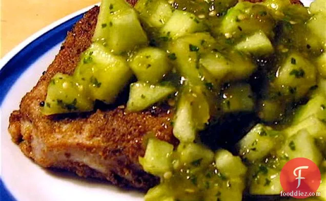 Healthy & Delicious: Pork Chops with Tomatillo and Green Apple Sauce