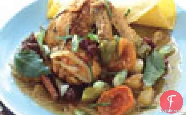 Chicken with Tomatillo Sauce and Braised Fruit