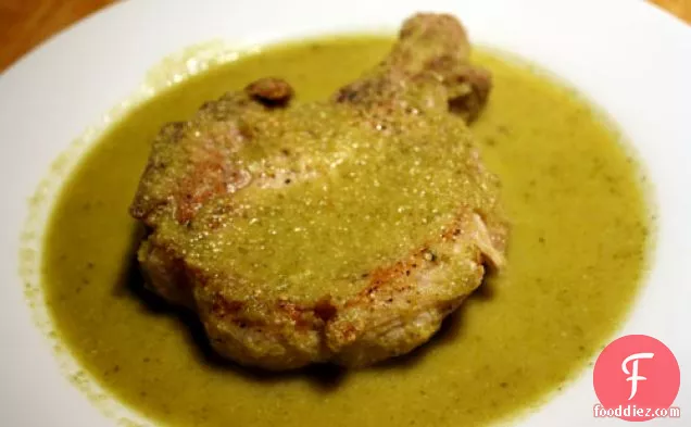 Dinner Tonight: Pork Chop with Mole Verde (Pipian de Chuletas de Puerco)