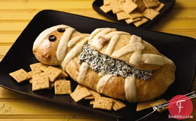 Halloween Mummy Spinach Dip