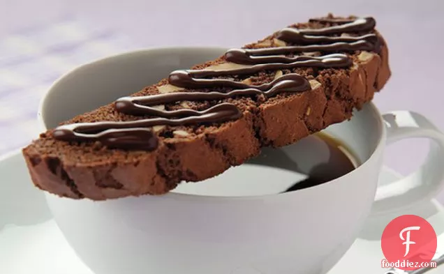 चॉकलेट-बादाम बिस्कुट