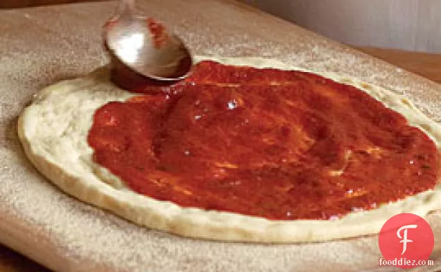 No-cook Tomato Sauce For Pizza, Calzone, Stromboli