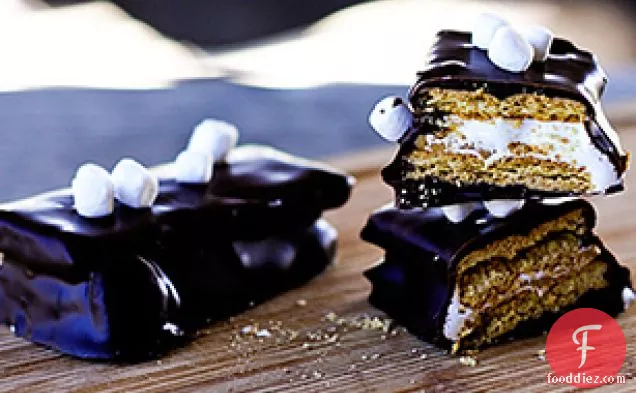 Inside Out Peanut Butter Sâ€™Mores Bars