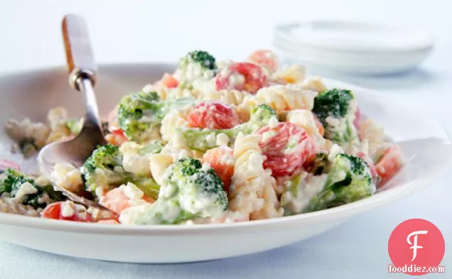 Creamy Farmers' Market Pasta Salad