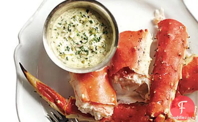 पालक और टमाटर सॉस के साथ ग्रील्ड पनीर