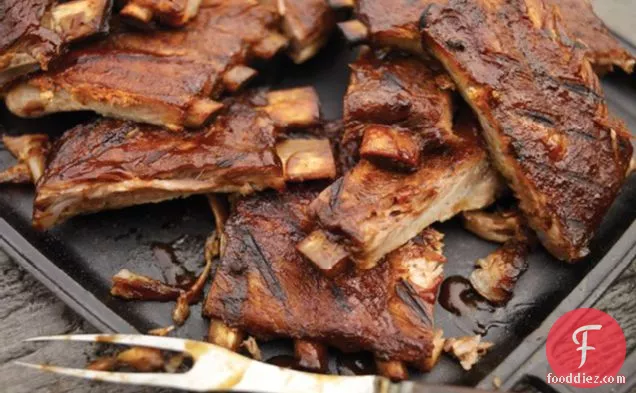 Memphis-Style Drunken-Hog BBQ Ribs