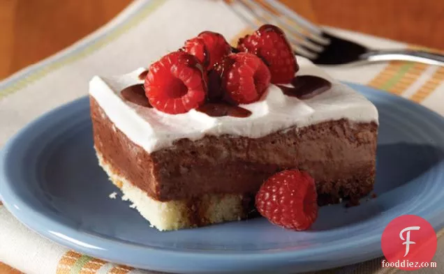 Low-Fat Chocolate-Berry Dessert