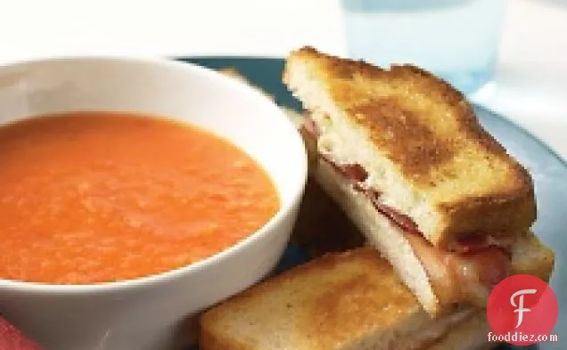 Tomato Soup With Cheese And Bacon Toasties