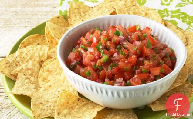 Fresh Salsa with Tomatoes