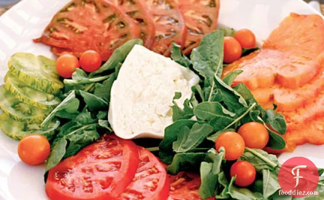 बरेटा के साथ विरासत टमाटर