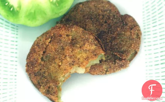 Old Bay Fried Green Tomatoes