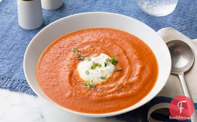 Rich Roasted Tomato Soup