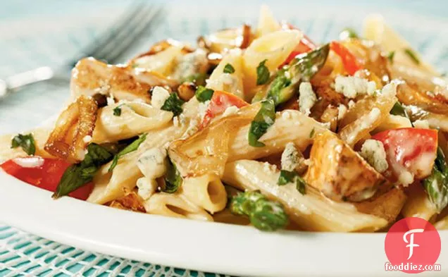 Penne with Grilled Chicken, Gorgonzola, Asparagus and Caramelized Onions