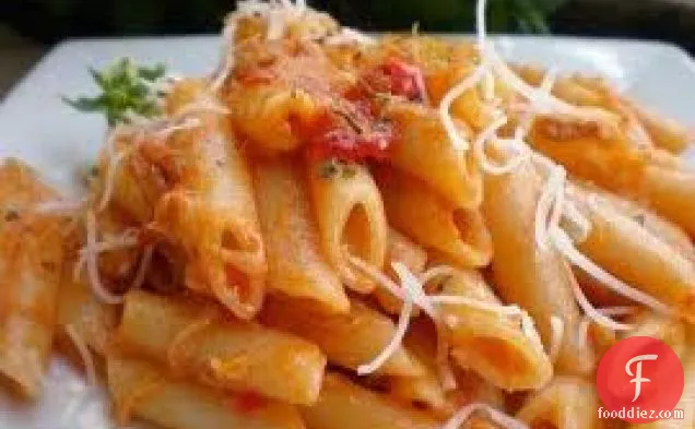 Cheesy Pasta And Tomatoes