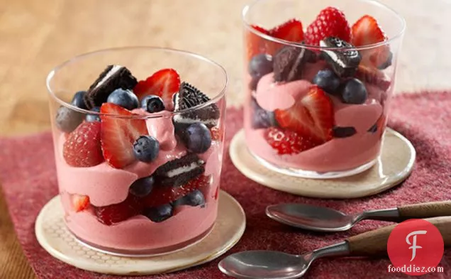 JELL-OÂ® Berry Cookie Cups