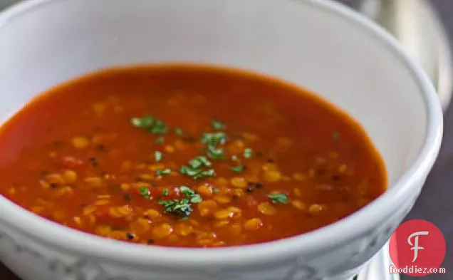 Tomato Soup With Lentils - Indian Style