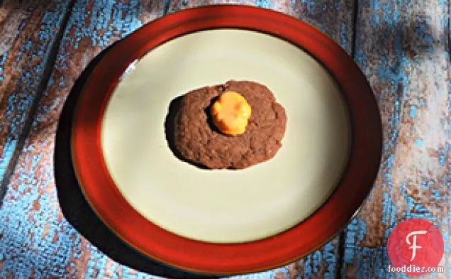 हैलोवीन मार्शमैलो-टॉप कोको कुकीज़
