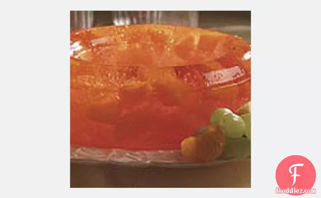 Low Calorie Sparkling Mandarin Orange-Pineapple Mold