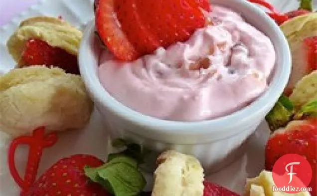 Very Dairy Strawberry Shortcake Dip