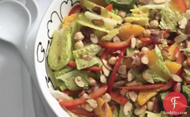 मसालेदार बादाम के साथ चने का सलाद