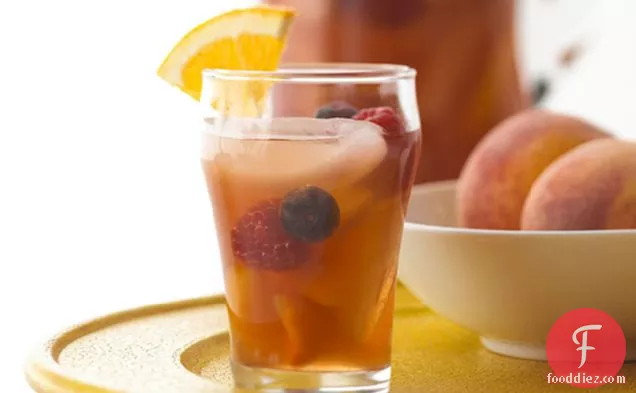 Peachy Iced Tea Sangria