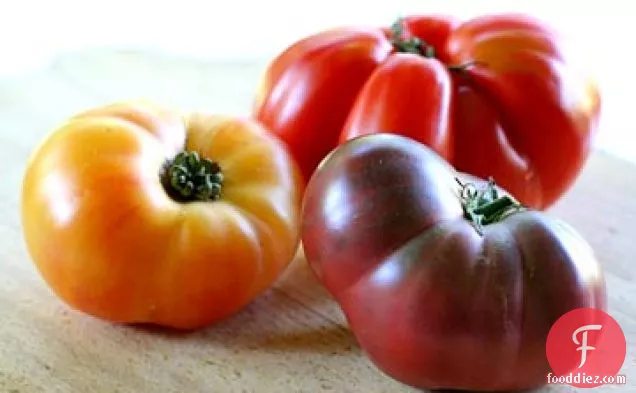 Heirloom Tomato Basil Mozzarella Salad