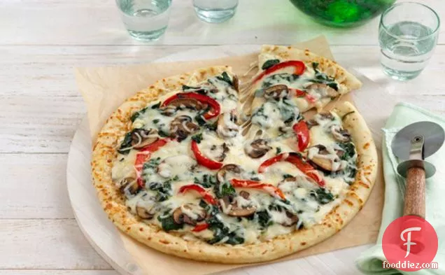 आसान सब्जी अल्फ्रेडो पिज्जा