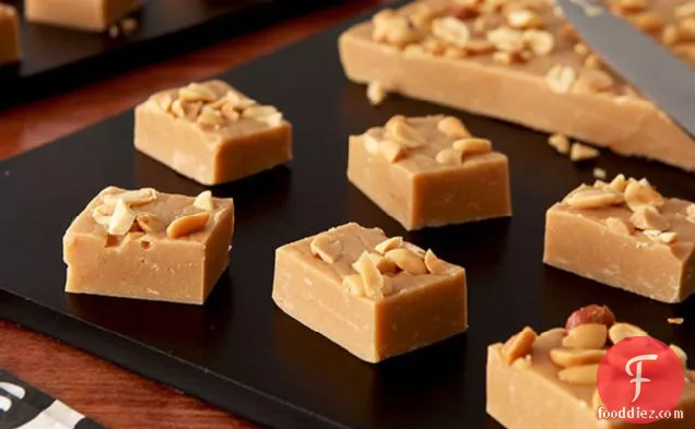 Creamy Marshmallow-Peanut Butter Fudge
