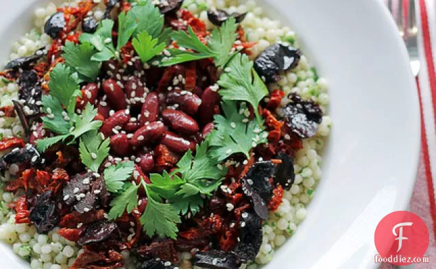 Kidney Beans, Sun Dried Tomatoes And Black Olives Couscous