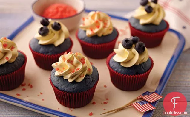 ब्लू वेलवेट कपकेक