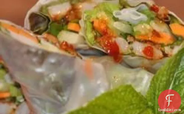 Shrimp Summer Rolls with Asian Peanut Sauce