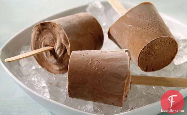 Creamy Chocolate JELL-O Pudding Pops