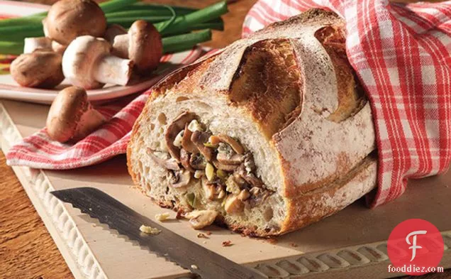 Gorgonzola-Stuffed Bread