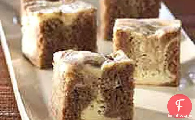 PHILADELPHIAÂ® Marbled Carrot Cake Bars