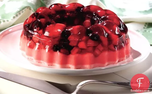 JELL-OÂ® with Fruit Mold